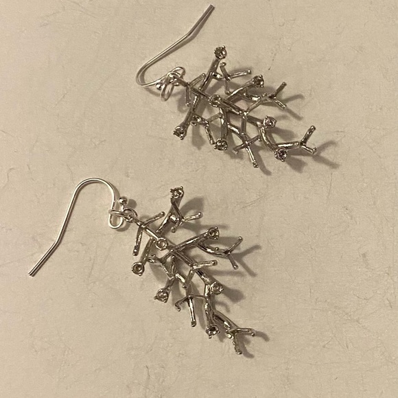 Silver branch earrings - Picture 2 of 2